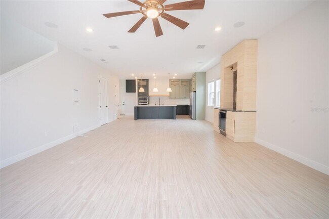 Building Photo - 6509 Rover Wy
