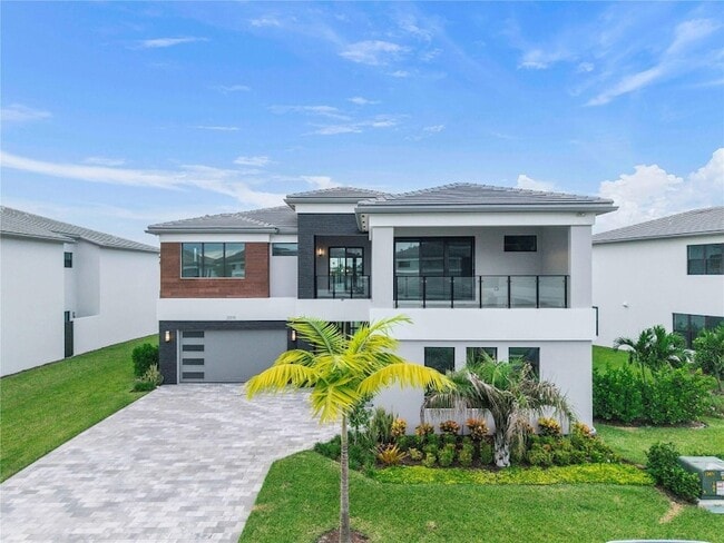 Building Photo - 20119 Pacific Dunes Dr