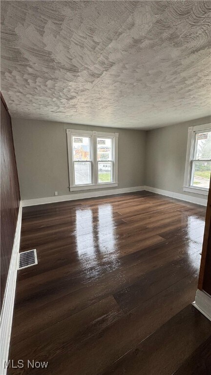 Building Photo - 141 Locust St