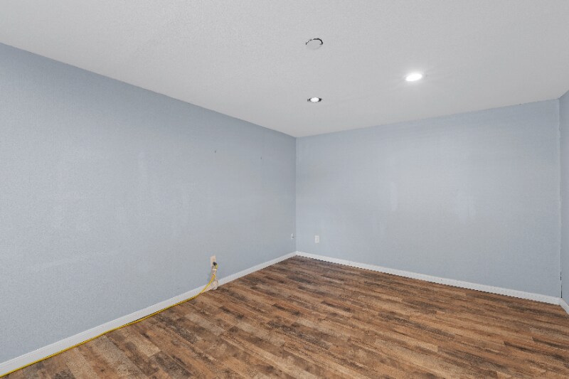 Building Photo - 1401 Springdale St