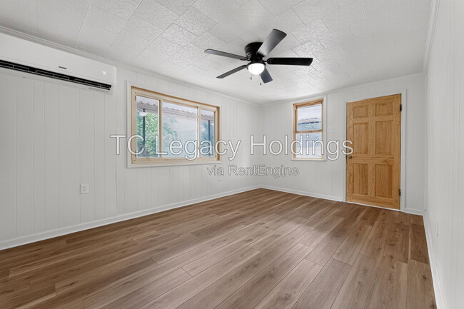 Building Photo - 1610 N 18th St