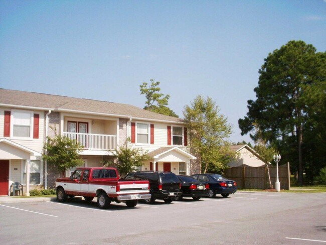 Building Photo - 1875 Shay-Lin Ct