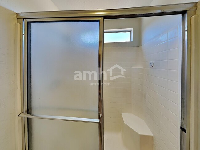 Building Photo - 11038 E Delta Ave