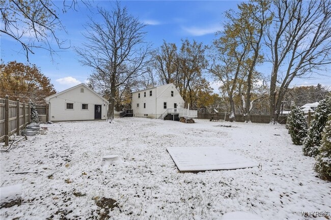 Building Photo - 4316 Clinton St