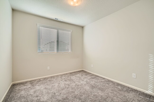 Building Photo - 1851 Smith Dr