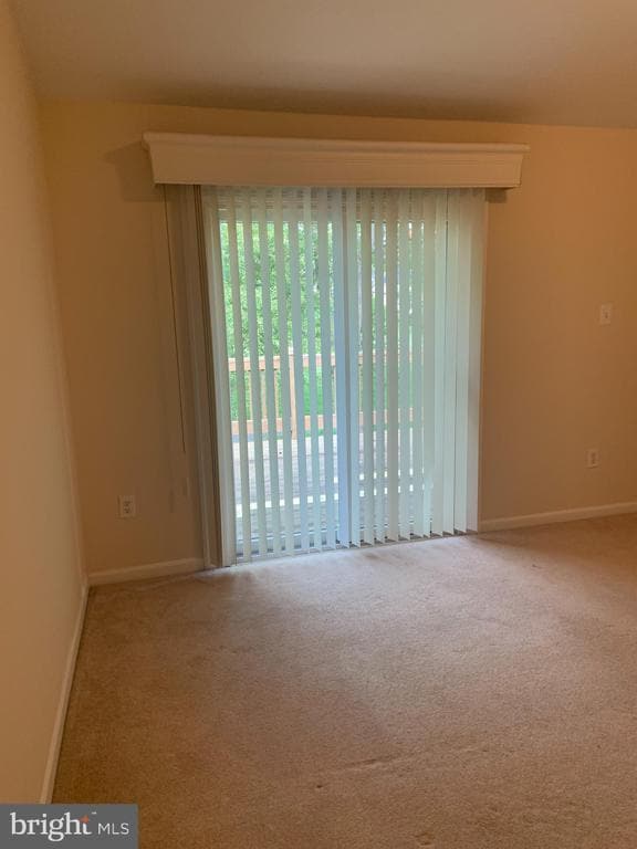 Building Photo - 1528 Long Dr Ct
