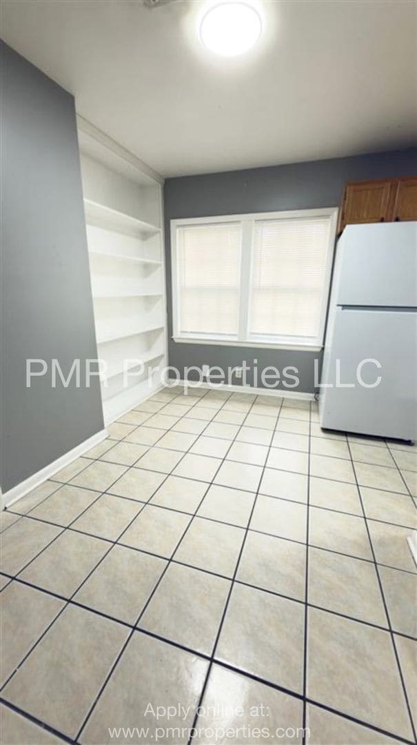 Building Photo - 2311 NW Denver Ave