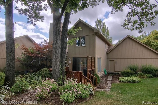 Building Photo - 29628 Nova Woods Dr