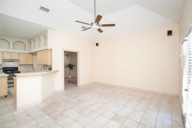 Building Photo - 3003 Edgefield Ct