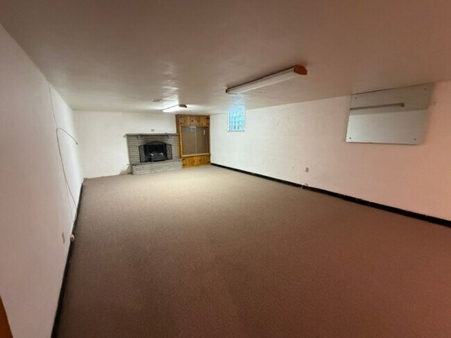 Building Photo - Beautiful Home for Rent