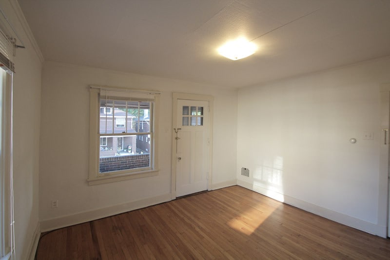 Building Photo - 318 Whitney Ave