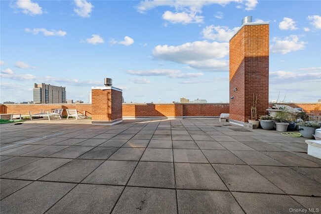 Building Photo - 380 Malcolm X Blvd