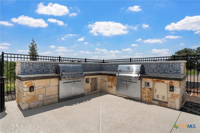 Building Photo - 209 Villars Dr