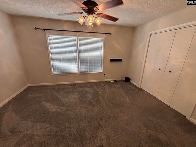 Building Photo - 2546 Lee St