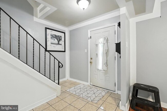 Building Photo - 14727 Bentley Square