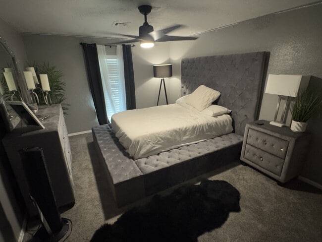 Building Photo - 6501 Westrock Dr