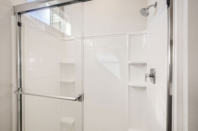 Building Photo - 2060 Autumn Moon Dr