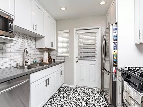 Building Photo - 4791 Jutland Dr