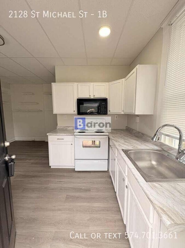 Building Photo - 2128 St Michael St