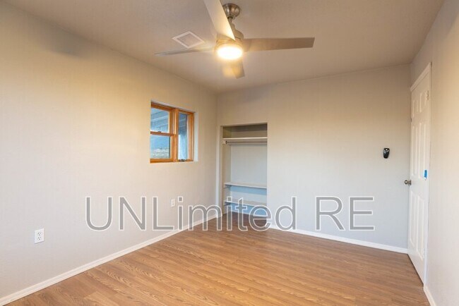 Building Photo - 3281 E Desert Dr