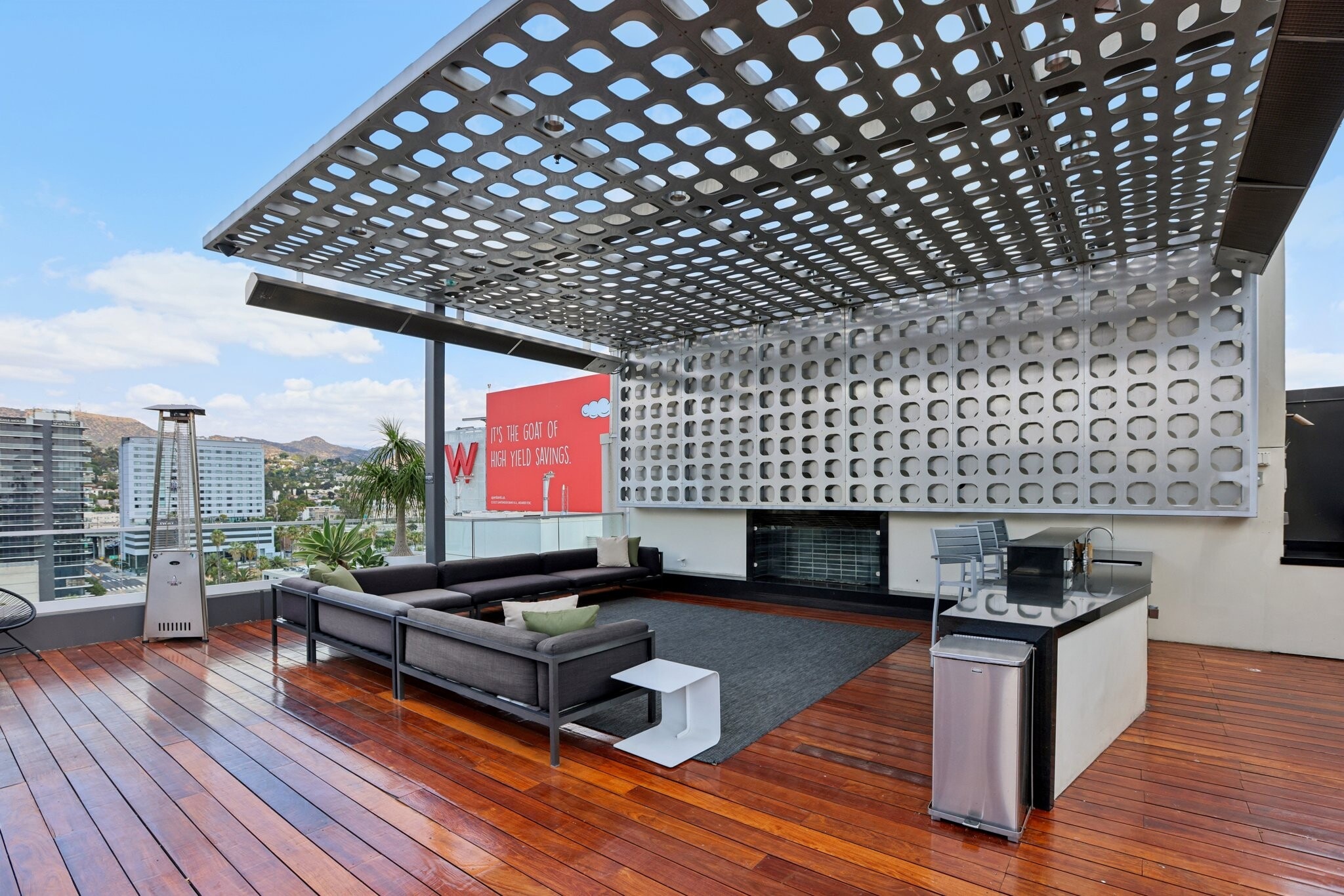 Building Photo - 6250 HOLLYWOOD Blvd