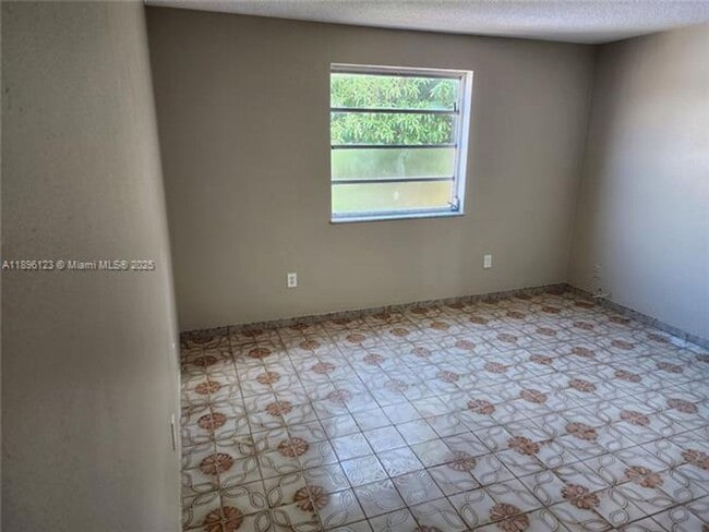 Building Photo - 74 E 17th St