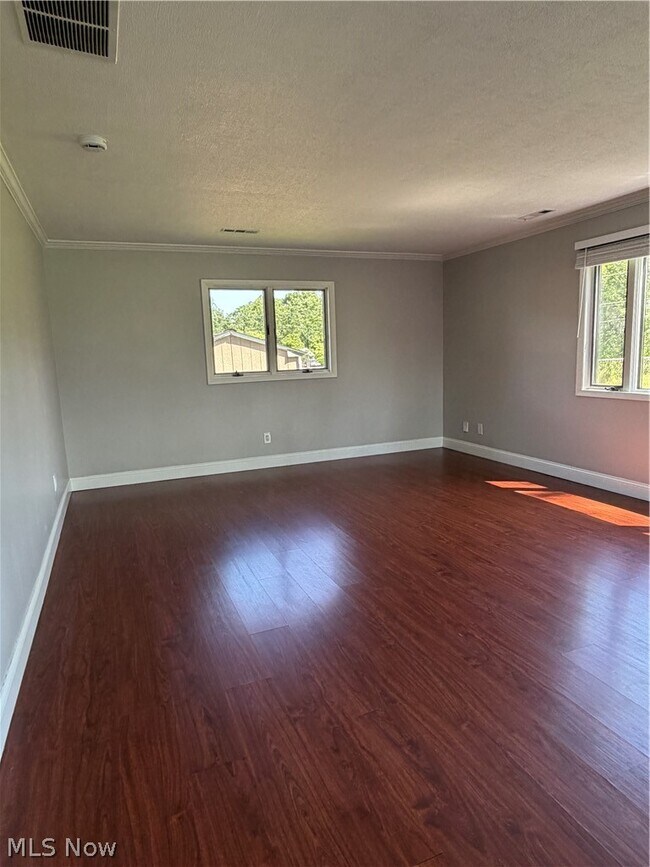 Building Photo - 13187 Yager Dr