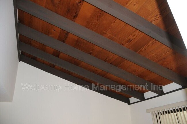 Building Photo - 1571 Alvarado Ave
