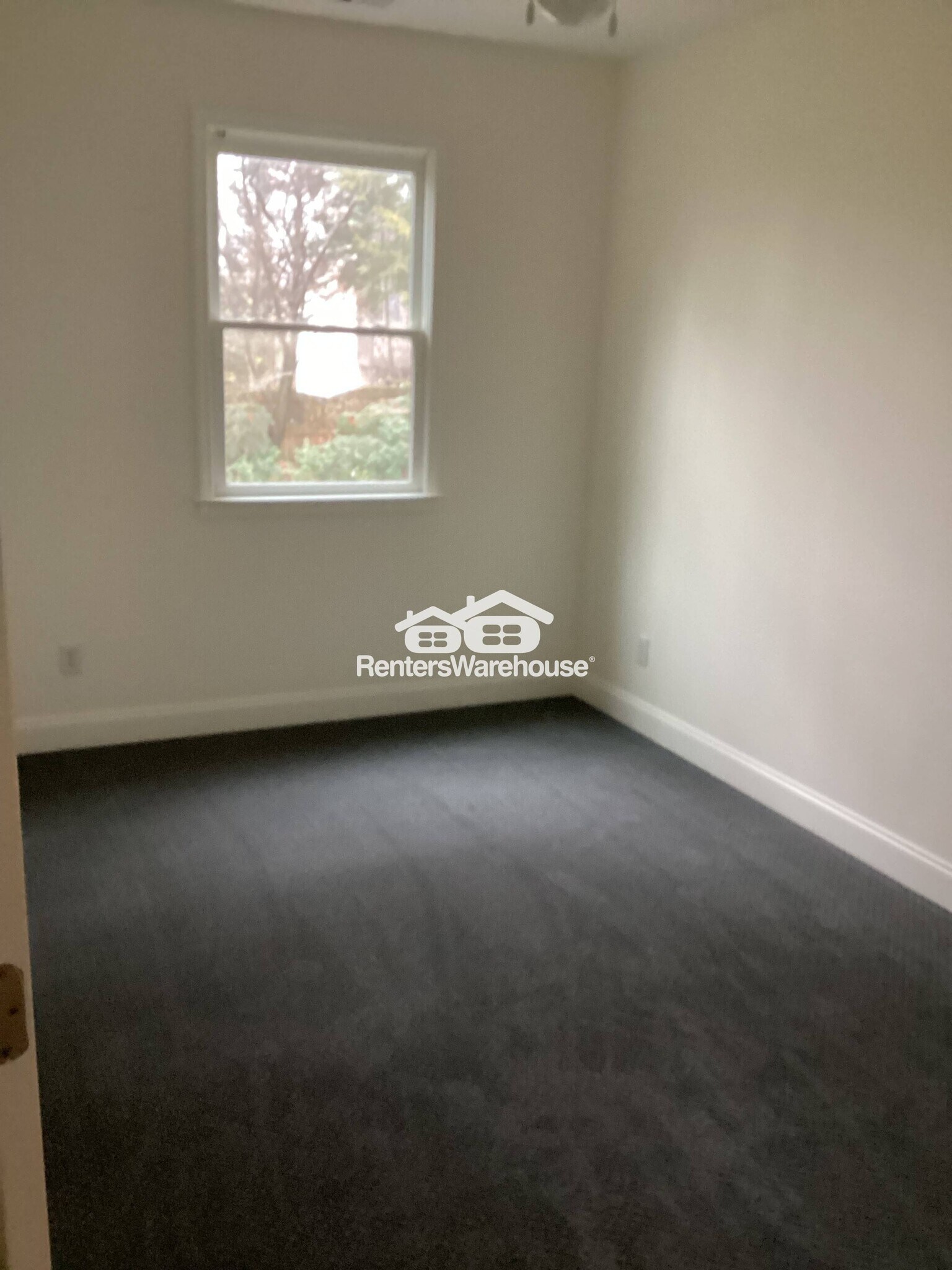 Building Photo - 1073 Davis Cir NW