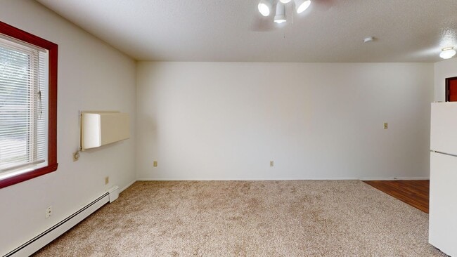 Interior Photo - Ivy Gardens