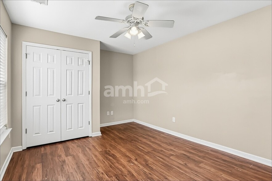 Building Photo - 314 Southwilde Way
