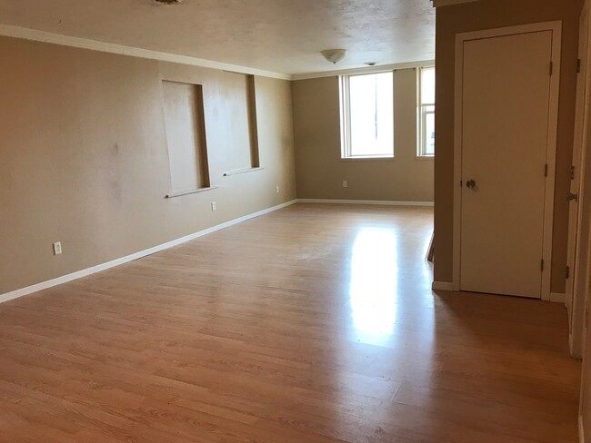 Living Room - Meridian Lofts