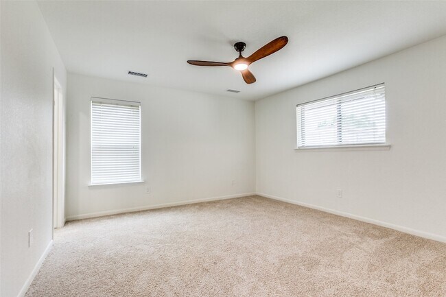 Building Photo - 1213 Mill Valley Dr
