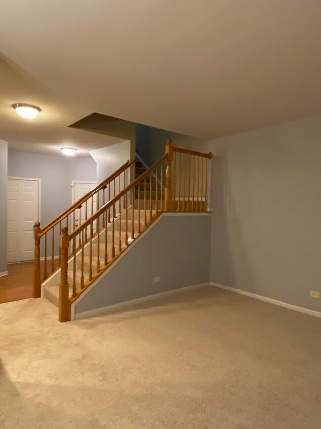 Building Photo - 364 Grape Vine Trail