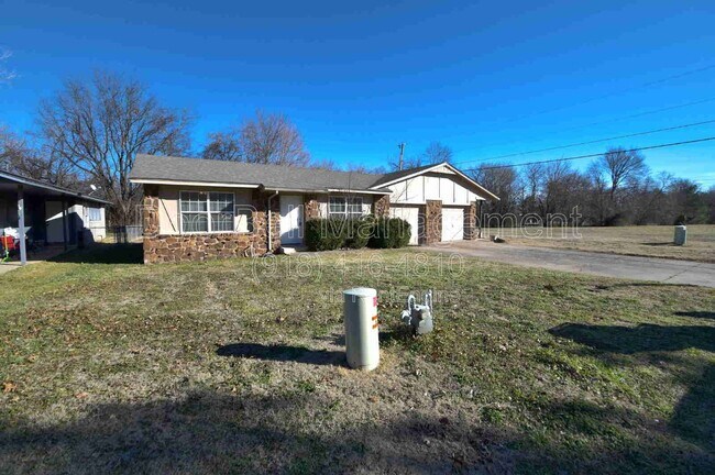 Building Photo - 14025 S 287th E Ave