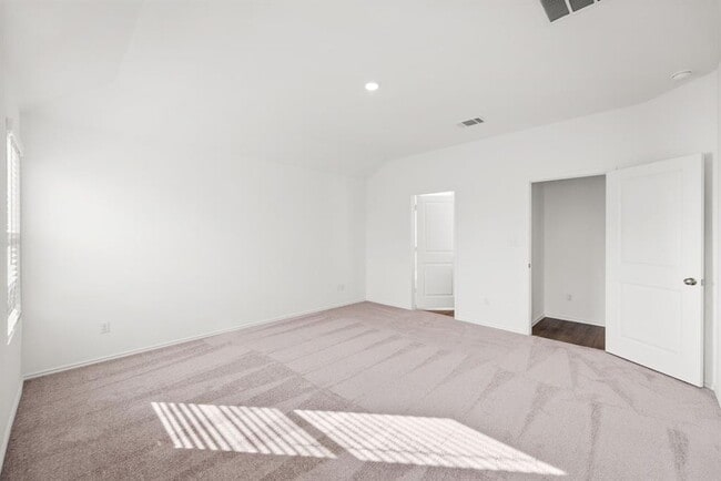 Building Photo - 430 Doherty