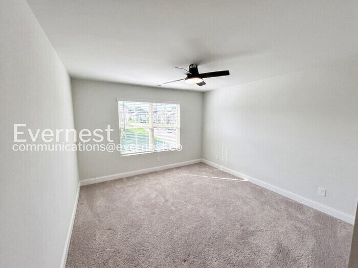 Building Photo - 732 Prescott Ln