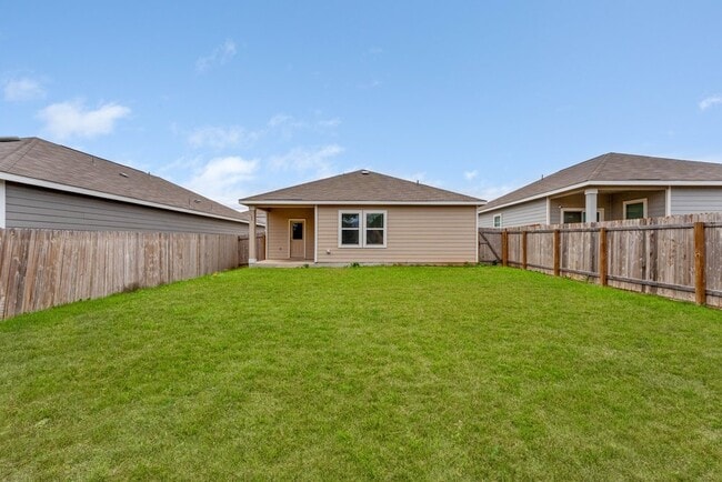 Building Photo - 6032 Pearl Mdw