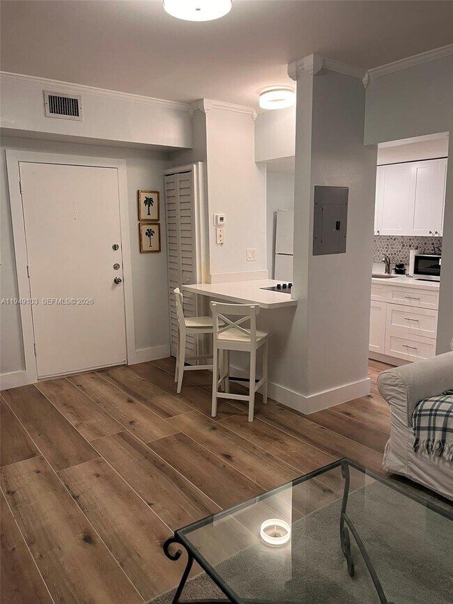 Building Photo - 750 Pennsylvania Ave