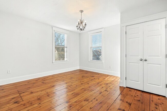 Building Photo - 11 Symonds St