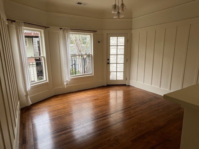 Building Photo - 15 Woodland Ave