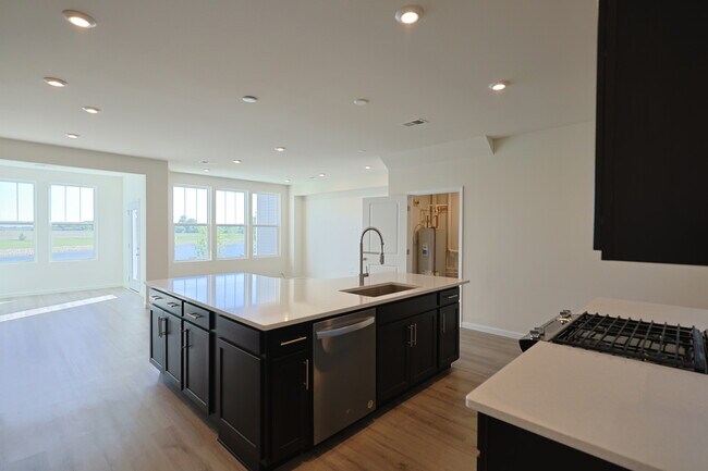 Building Photo - 2287 Ryegrass Ln