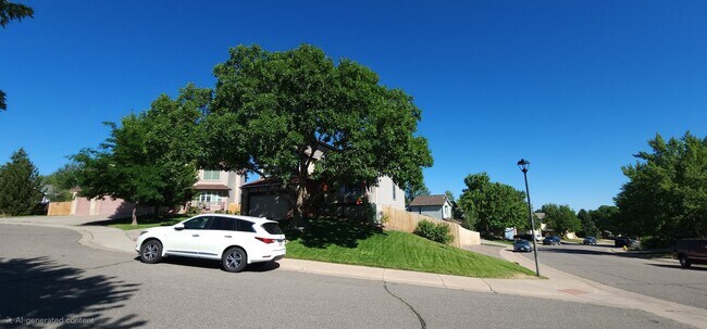 Building Photo - 5415 S Dunkirk Way