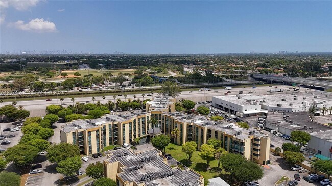 Building Photo - 11790 SW 18th St