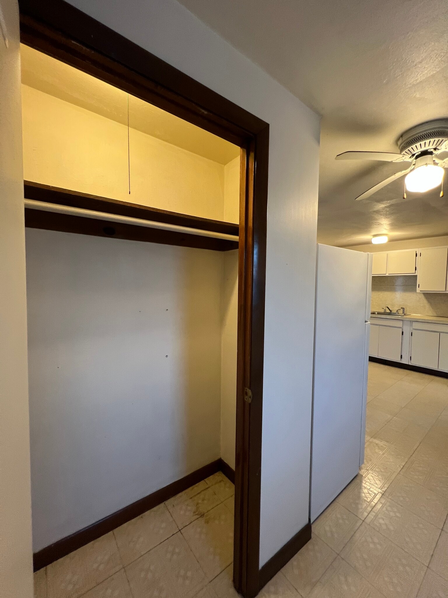 Building Photo - 111 W Hollis St