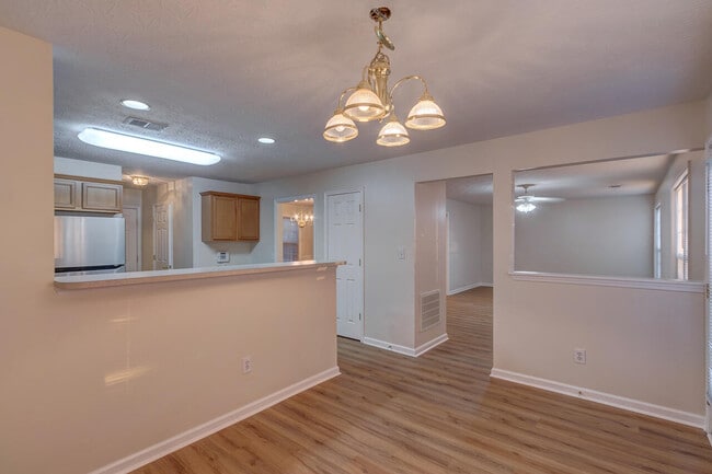 Building Photo - 632 Vonbryan Trace