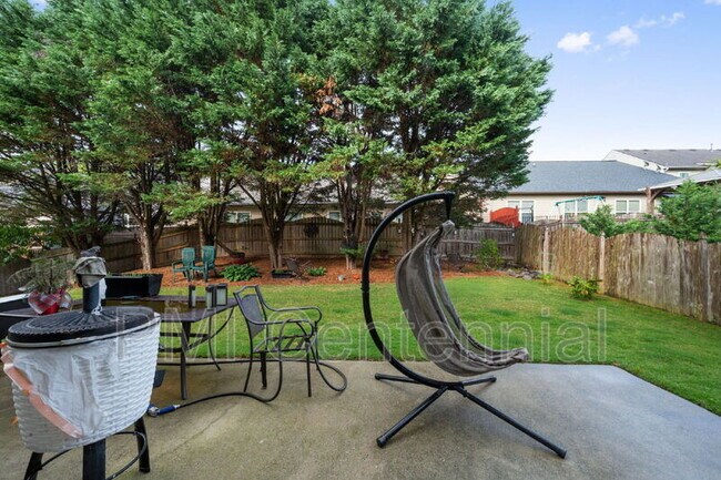 Building Photo - 1816 Jameson Cir NE