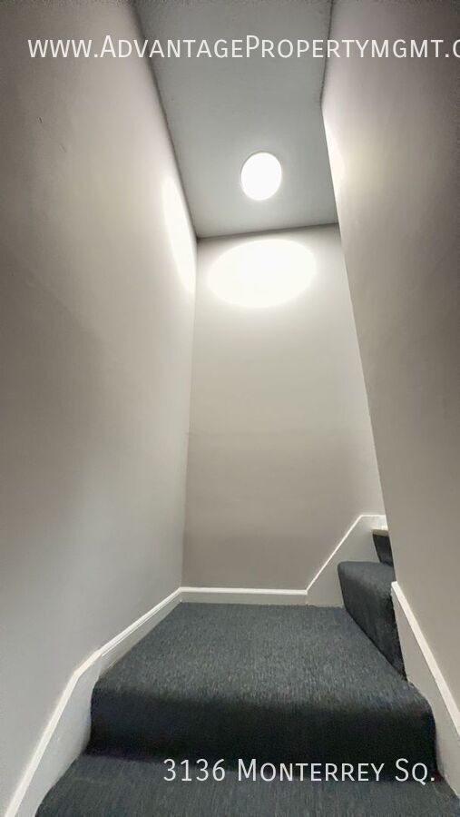 Building Photo - 3136 Monterrey Square