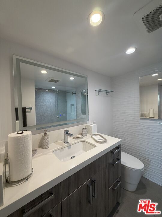 Building Photo - 10535 Wilshire Blvd