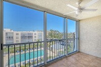 Building Photo - Completely Updated 2 Bed 2 Bath In Ironwoo...